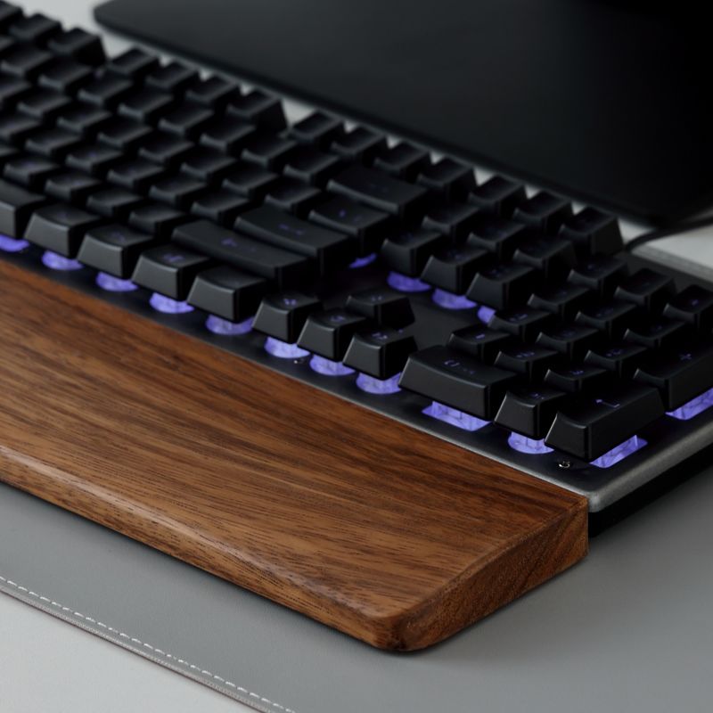 Solid Wood Keyboard Palm Rest  - đánh giá và giá Tech For Office
